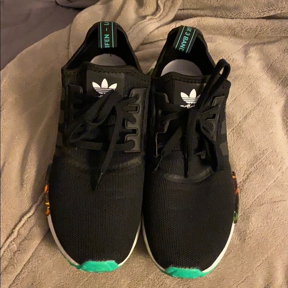 MEN’s ADIDAS NMD_R1 J 'Palm Trees' size 10 - Picture 2 of 7